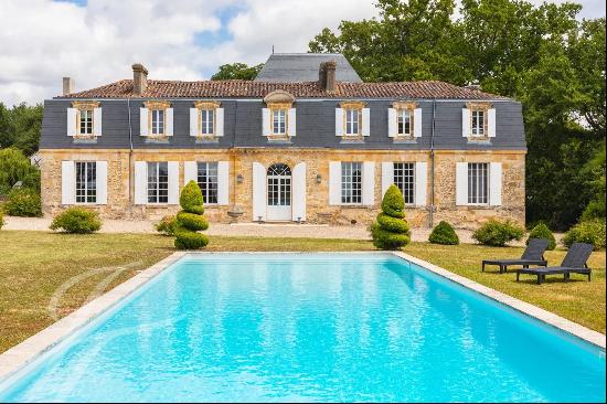 VAL DE GARONNE - CHÂTEAU DU XVIIIe SIÈCLE - JOHN TAYLOR