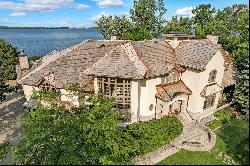 The View - Waterfront Estate with City Skyline Views