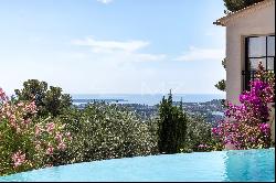 Mougins - Beautiful villa with sea view