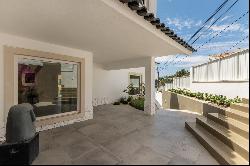 6 Bedroom House, Cascais