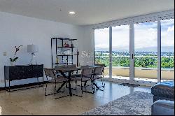 Luxury Apartment In Torres De Velarde