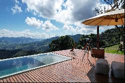 Country house overlooking the Mantiqueira Mountains