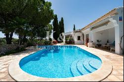 6 Bedroom Villa in the countryside coast of Lagoa, Algarve