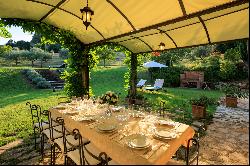 Villa Todi - stunning 19th century villa set in 10 acres of land