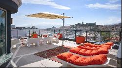 FACING PALAIS DES FESTIVALS - OUTSTANDING APARTMENT