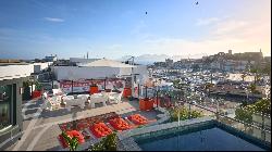 FACING PALAIS DES FESTIVALS - OUTSTANDING APARTMENT