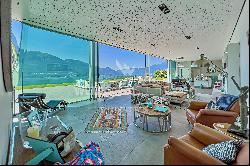 Exclusive duplex-penthouse apartment with stunning views in Minusio for sale