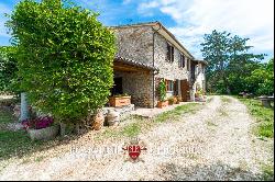 BOUTIQUE WINE ESTATE FOR SALE IN UMBRIA, TODI