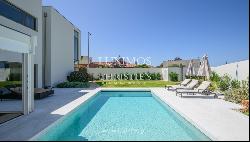 House with pool, for sale, in Francelos, Vila Nova de Gaia, Portugal