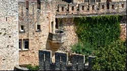 EXCLUSIVE Medieval castle near Uzès