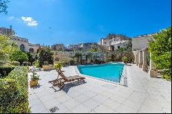 Balzan Town House