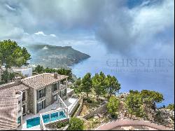 Mediterranean villa in Valldemossa with panoramic views of coast and sea