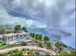 Mediterranean villa in Valldemossa with panoramic views of coast and sea