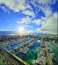 Two Bedroom Penthouse Apartment with Sea Views