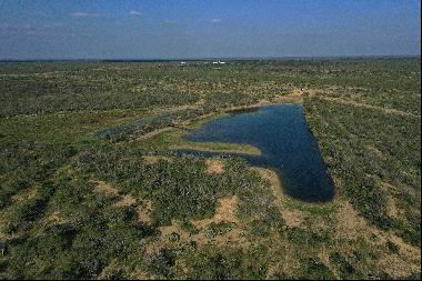 8,996+/- Acres G.K. Paloma Ranch, Eagle Pass, TX 78852