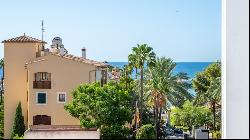 Spacious flat for sale in Puerto Portals, Majorca, Calvià 07184