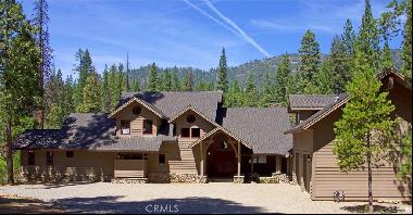 7899 Forest Drive, Yosemite CA 95389