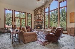 7899 Forest Drive, Yosemite CA 95389