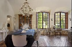 Mougins - 6 bedrooms sea view house