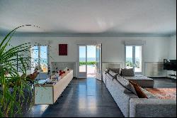 EXCEPTIONAL VILLA - 307 M2 FACING THE OCEAN - ST PALAIS SUR MER