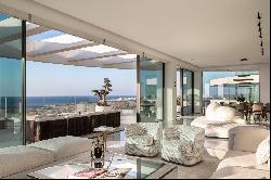 Spectacular Penthouse-Duplex with a Private Pool and Panoramic Sea Views