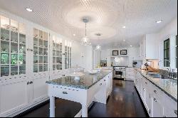 EXQUISITE WATERFRONT RENTAL, BRIDGEHAMPTON SOUTH