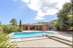 Villa with pool near Porto-Vecchio