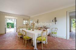 Elegant Villa recently renovated in Gragnano