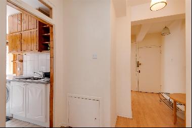 Two bedroom apartment located centrally in St John's Wood