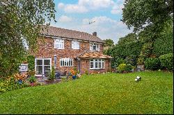 The Drey, Chalfont St. Peter, Gerrards Cross, Buckinghamshire, SL9 0SZ