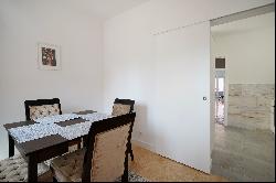 Flat, 3 bedrooms, for Sale