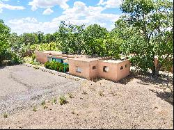 428 Theodora Street, Taos NM 87571