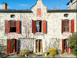 Now for sale, this beautiful mansion is located in Lavaur