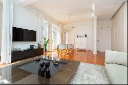 Flat, 4 bedrooms, for Sale