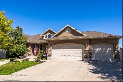 Charming Rambler Home Nestled Within the Heart of West Jordan