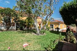 Country Estate, 5 bedrooms, for Sale