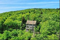 One-of-a-kind location on Okemo Mountain