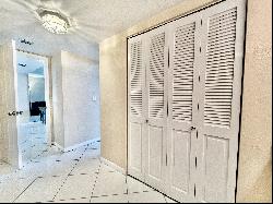 9273 Collins Ave, #507, Surfside, FL