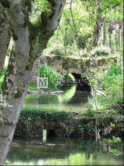 Deux-sévres – Magnificent castle for sale