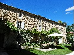 WINE PROPERTY in Drôme Provençale, 29 ha of AOP Grignan-les-Adhémar and AOP Côtes du Rhôn