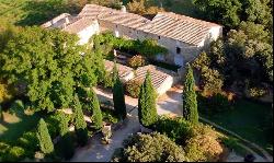 WINE PROPERTY in Drôme Provençale, 29 ha of AOP Grignan-les-Adhémar and AOP Côtes du Rhôn