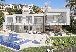 New construction villa in Nova Santa Ponsa with sea view