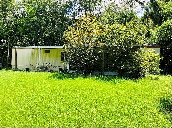 9651 NE 28th Avenue, Anthony FL 32617