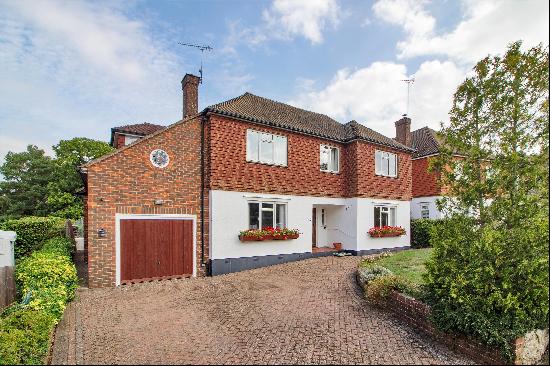 A detached four bedroom family home for sale in this sought-after Sevenoaks location.