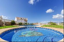 Imposing villa with panoramic sea views in a sought-after area o, Benalmádena 29630