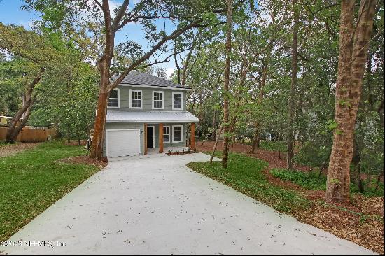 596 Amelia Circle, Fernandina Beach FL 32034