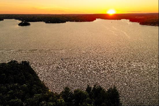 Rosseau Development Land