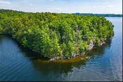 Rosseau Development Land