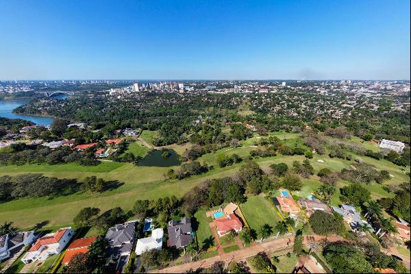 Fabulous land on golf course