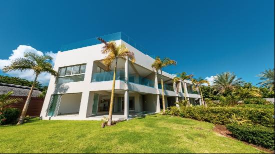 three-level penthouse at Zilo Luxury Beach property